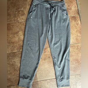 Under Armour loose heatgear small grey joggers lightweight sweat pants pockets